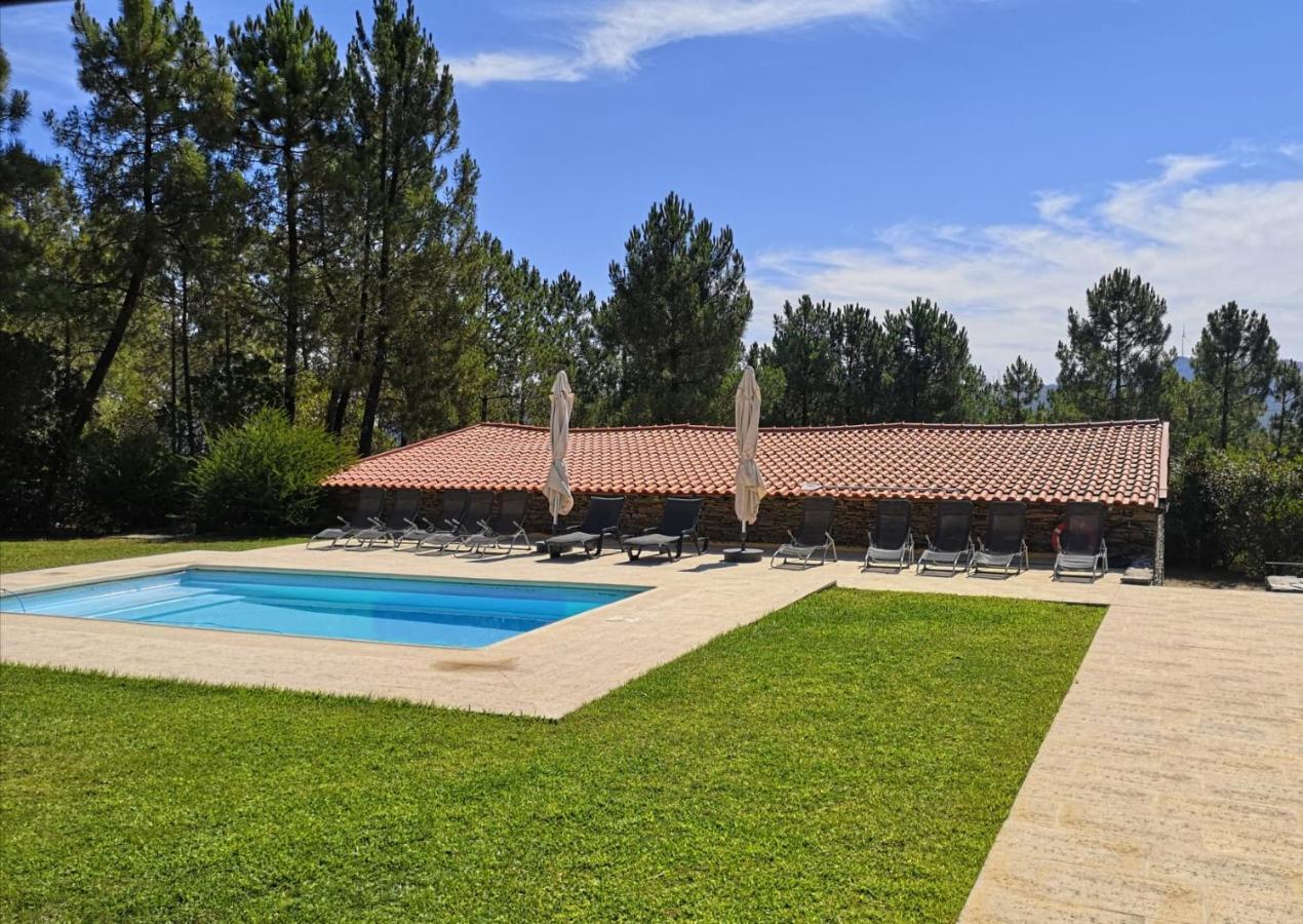 Quinta Dos Morangueiros Villa Armamar Bagian luar foto