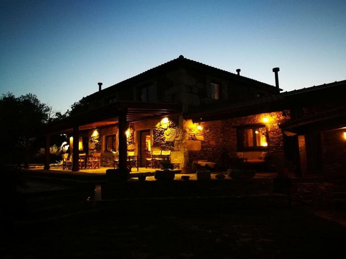 Quinta Dos Morangueiros Villa Armamar Bagian luar foto